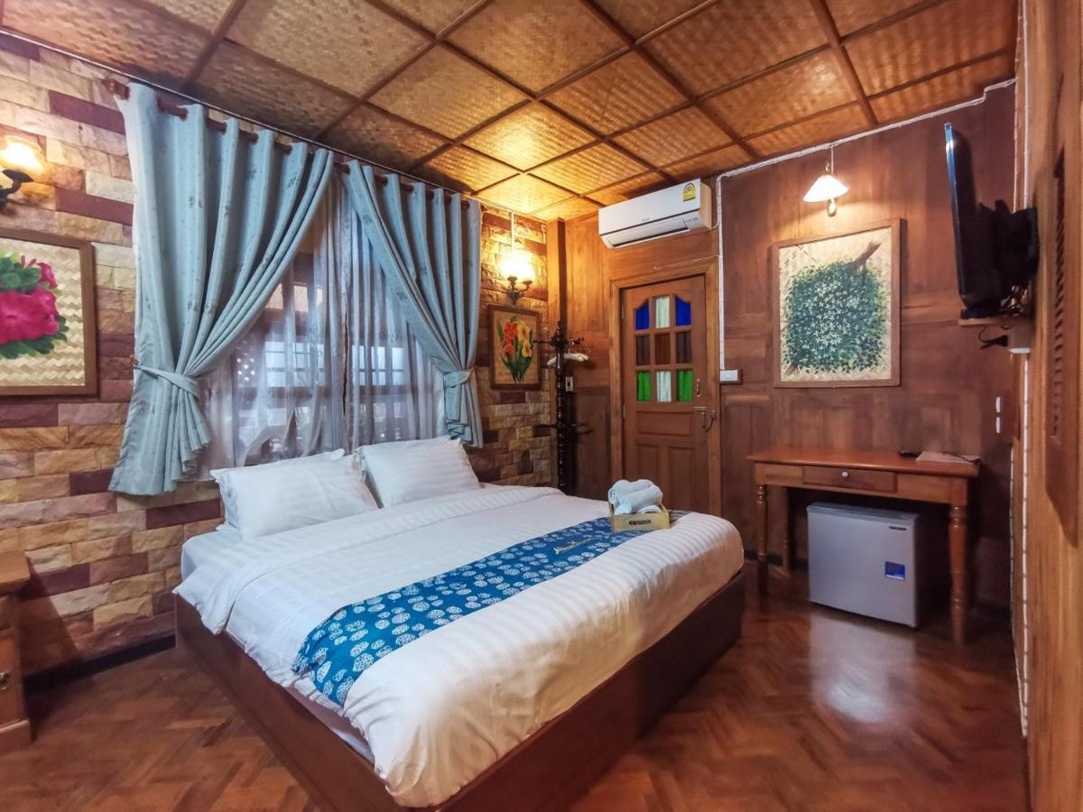 Baanthep Antique Homestay Phrae Exterior foto