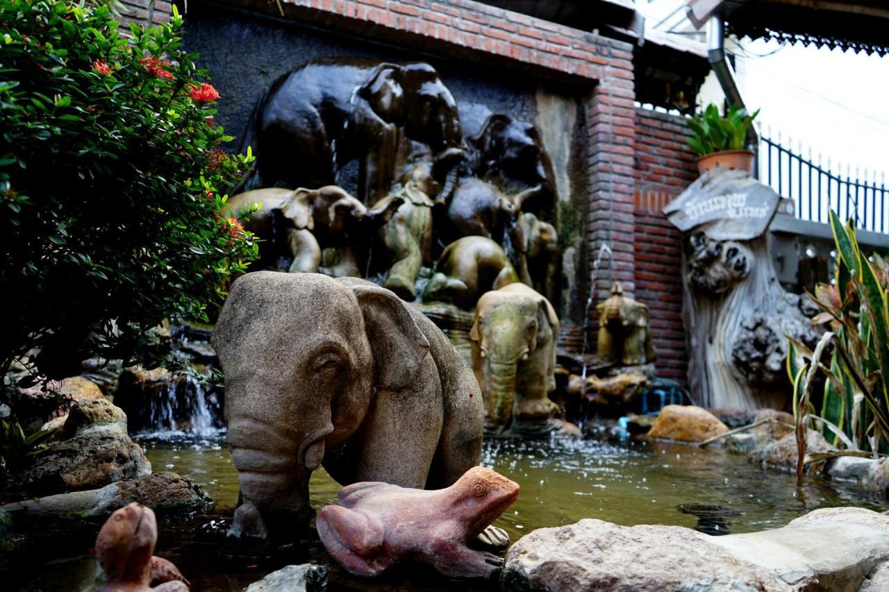 Baanthep Antique Homestay Phrae Exterior foto